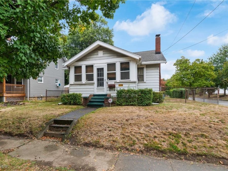 1239 Lily Street, Akron, OH 44301 Photo 1