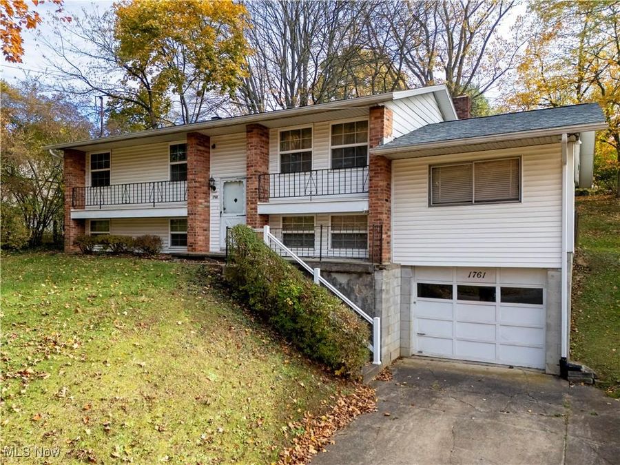 1761 Woodcrest Drive, Wooster, OH 44691 Photo 1