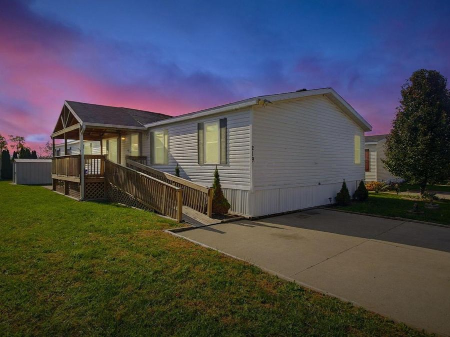 219 Berryville Road , Columbus, OH 43207 Photo 1