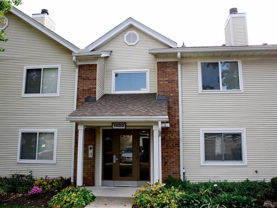 1400 Lake Pointe Way, Dayton, OH 45459 Photo 1