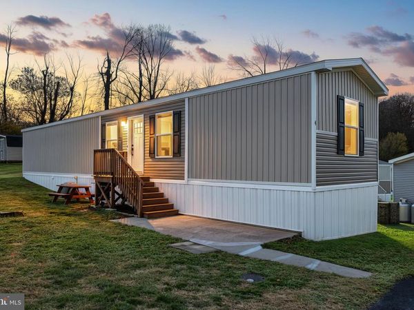 4 3RD STREET, YORK, PA 17406