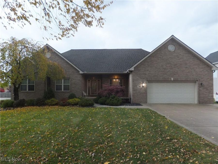 761 Rockside Road, Seven Hills, OH 44131 Photo 1