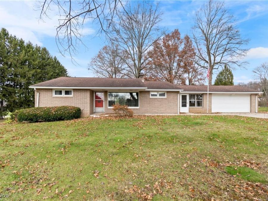 2301 Hillwood Street, Magnolia, OH 44643 Photo 1
