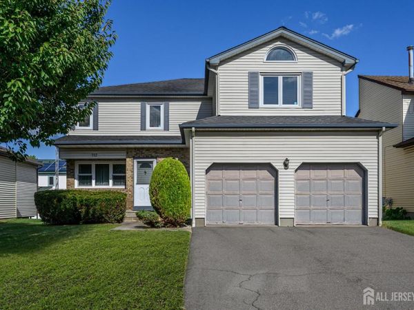 112 Apple Tree Lane, Union, NJ 07083