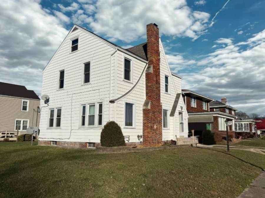 301 E Market Street, Celina, OH 45822 Photo 1