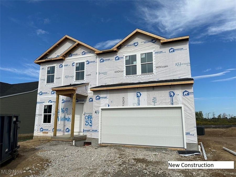 2969 McIntosh Drive NE, Louisville, OH 44641 Photo 1