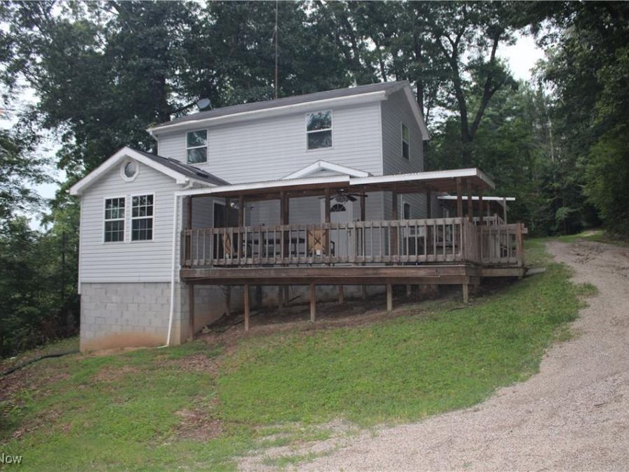 72799 Briarwood Drive, Piedmont, OH 43983 Photo 1