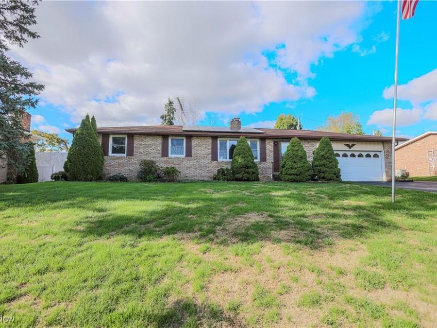 1561 Noel Street, Louisville, OH 44641 Photo 1