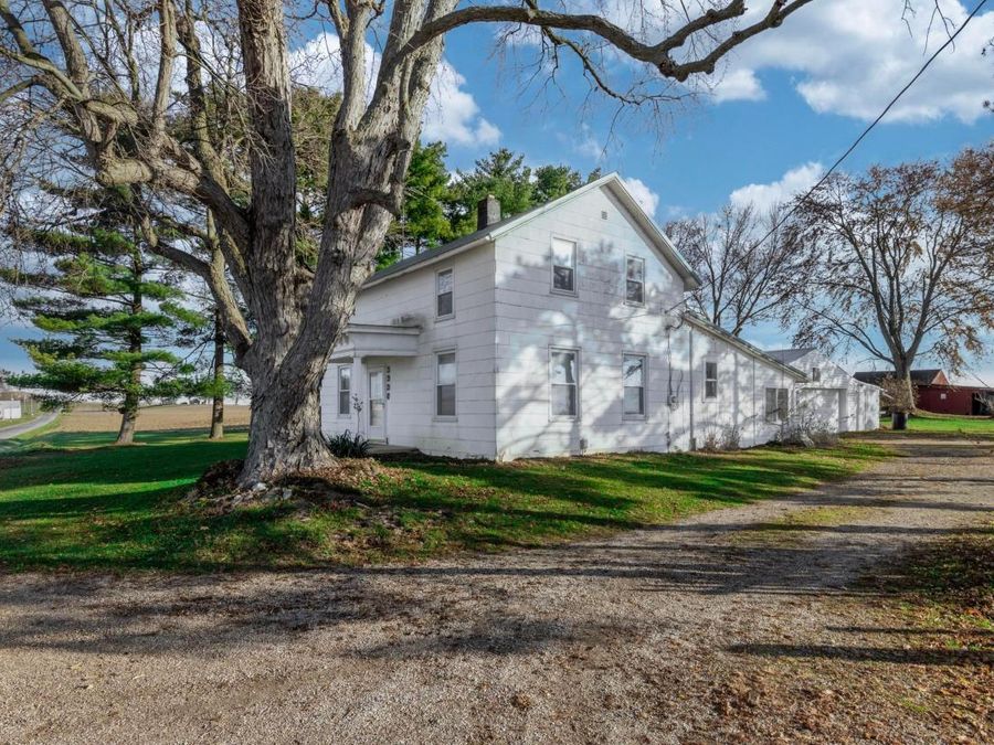 3990 Cedar Hill Road SW, Amanda, OH 43102 Photo 1