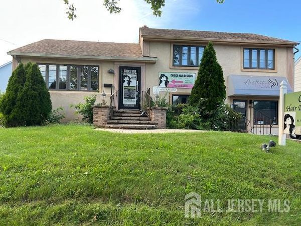 1162 Raritan Road, Clark, NJ 07066