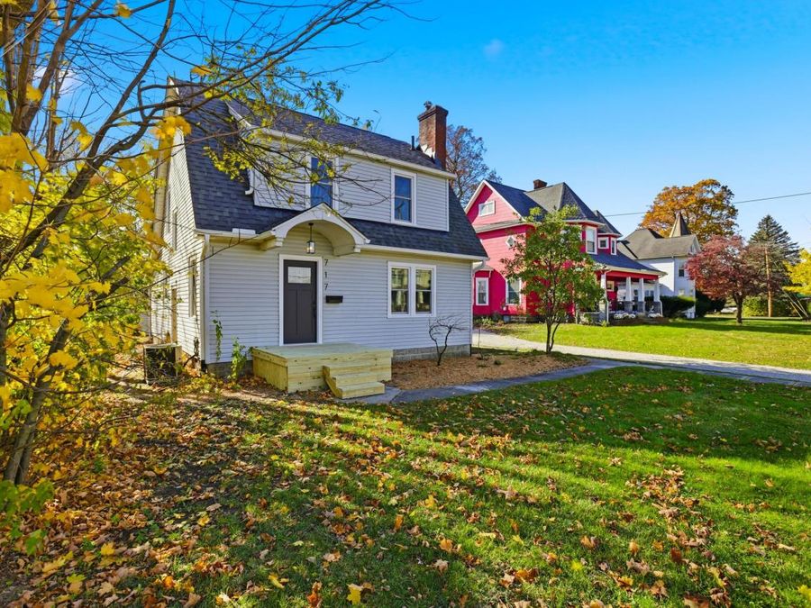 717 E Main Street , Newark, OH 43055 Photo 1