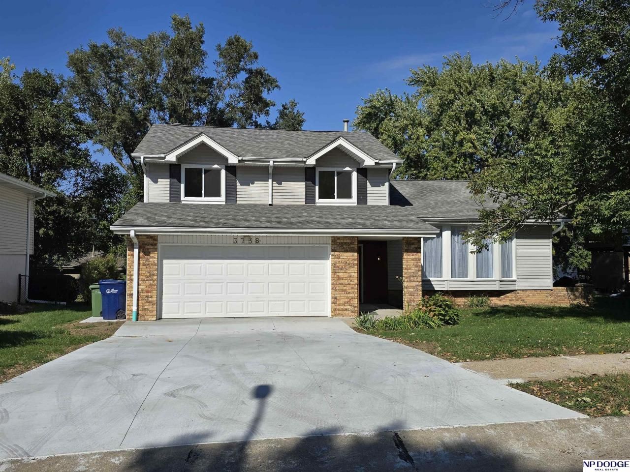 3738 Falcon Drive , Bellevue, NE 68123