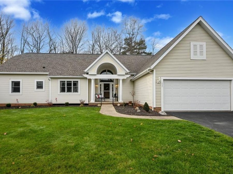 117 Barkwood Drive, Wadsworth, OH 44281 Photo 1