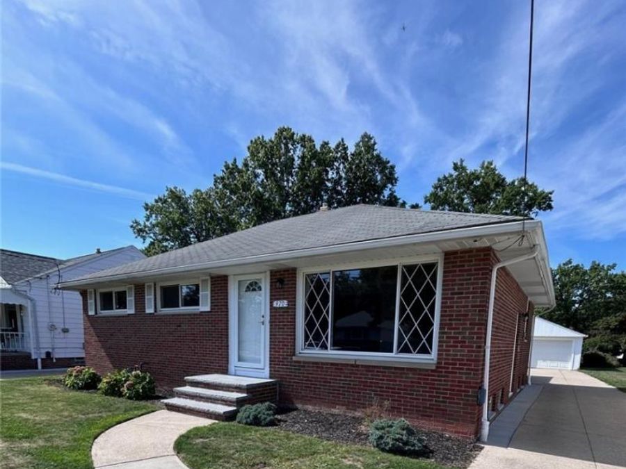 970 Bryn Mawr Avenue, Wickliffe, OH 44092 Photo 1