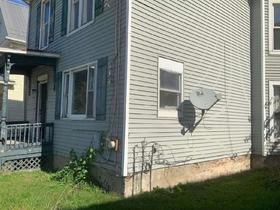 402 Broad Street , Conneaut, OH 44030 Photo 1