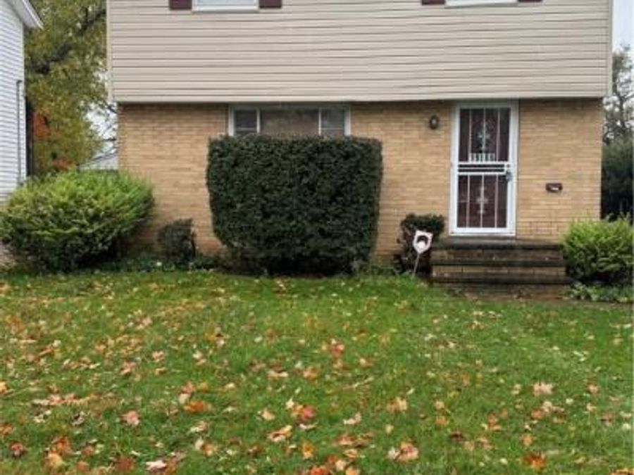 19806 Mountville Drive, Maple Heights, OH 44137 Photo 1