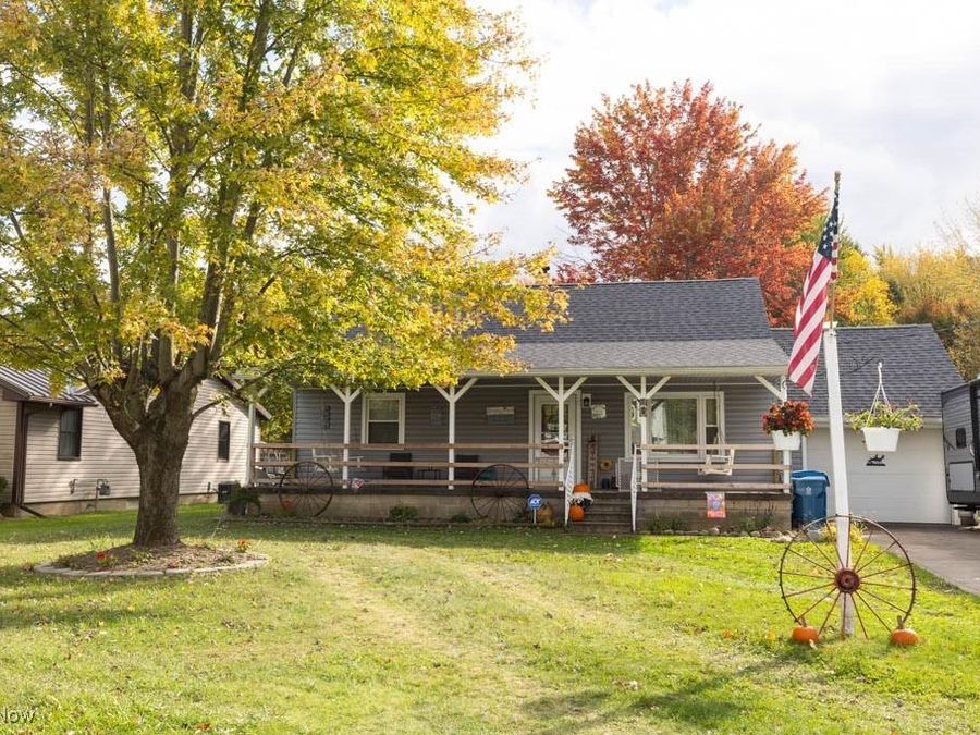 1085 Novak Road, Grafton, OH 44044 Photo 1