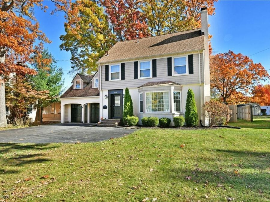 1054 Genesee Avenue NE, Warren, OH 44483 Photo 1