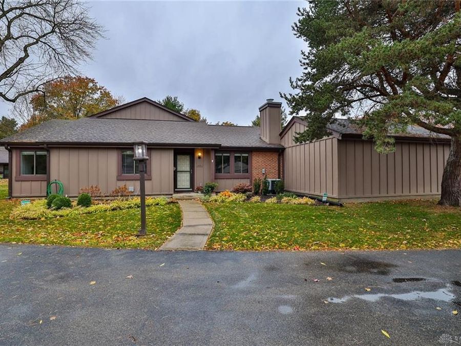 6091 N Quinella Way, Centerville, OH 45459 Photo 1