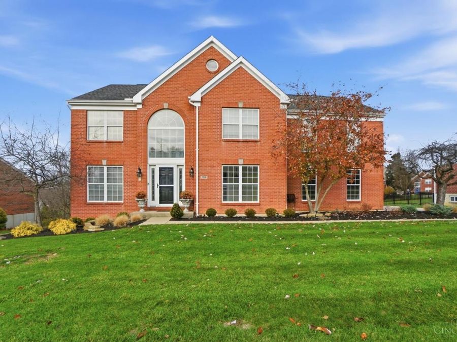 702 Rosewynne Court, Cleves, OH 45002 Photo 1