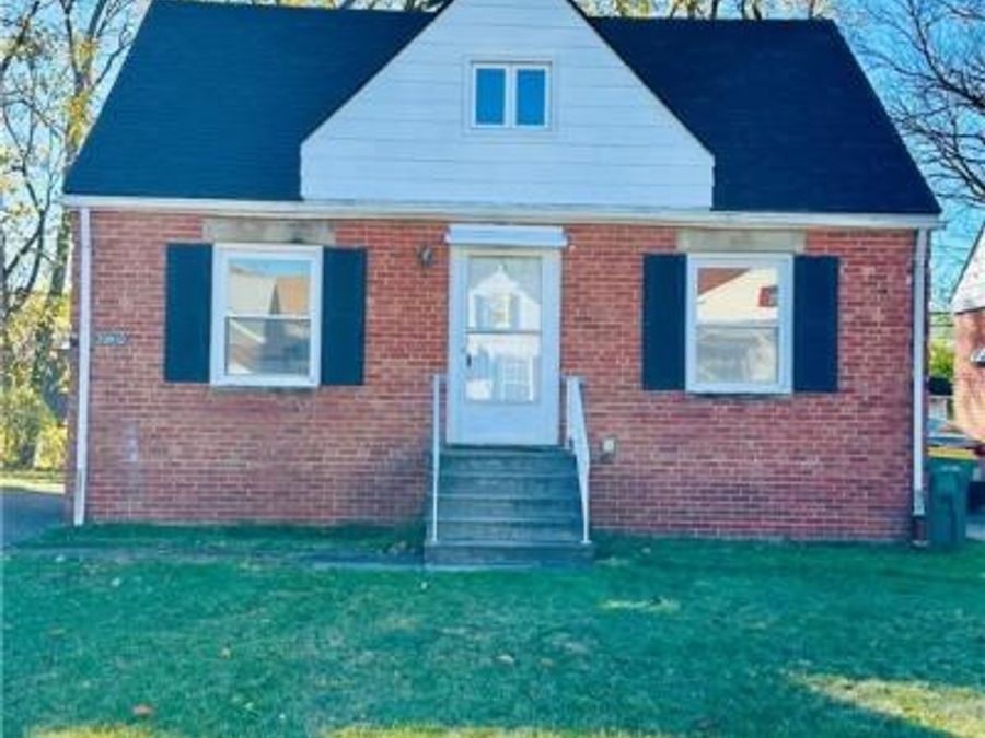 20510 Mountville Drive, Maple Heights, OH 44137 Photo 1