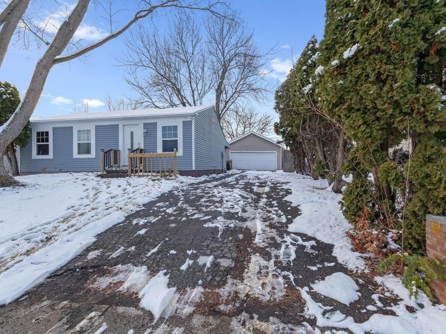 1607 Red Leaf Lane , Columbus, OH 43223 Photo 1