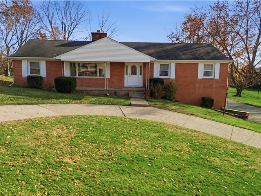 5300 Aster Avenue NE, Canton, OH 44705 Photo 1