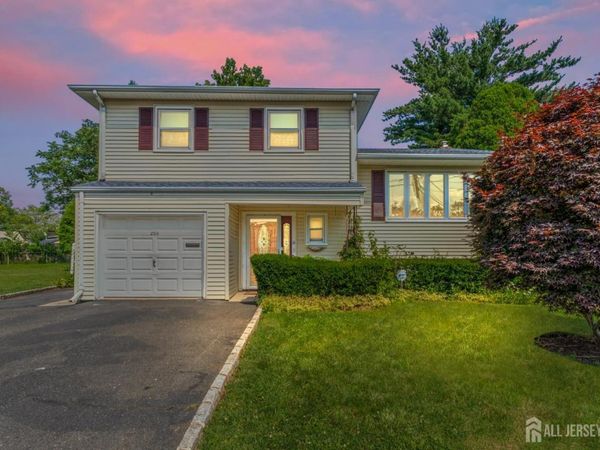 2315 De Sisto Drive, Rahway, NJ 07065