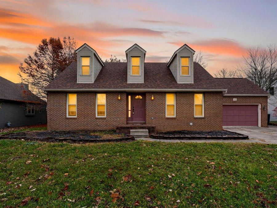 242 E Hocking Street , Canal Winchester, OH 43110 Photo 1