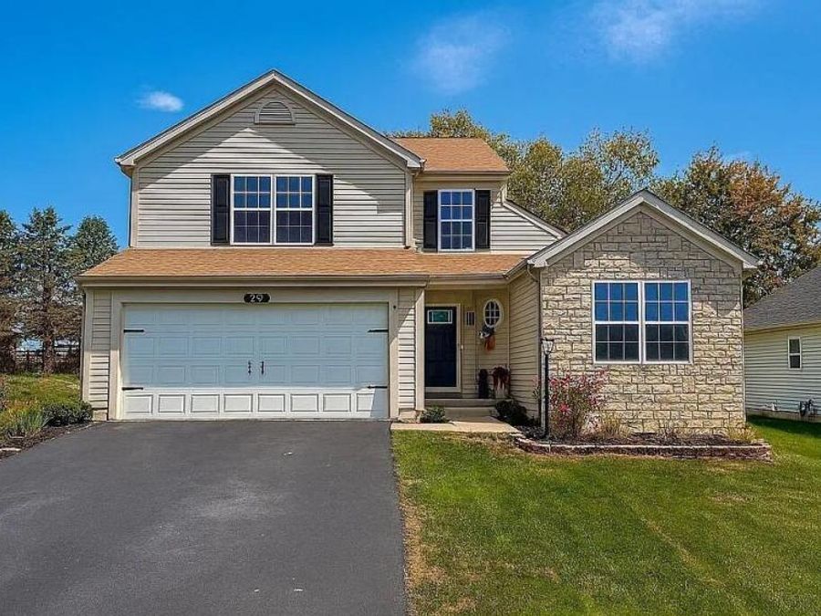 29 Purple Finch Loop , Pataskala, OH 43062 Photo 1