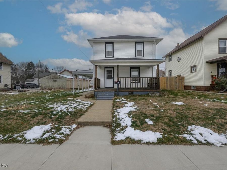 718 Bebb Avenue SW, Massillon, OH 44647 Photo 1