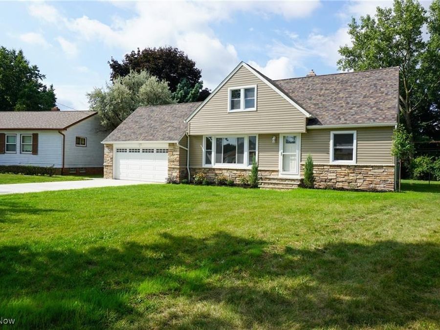 4528 S Frontenac Drive , Warrensville Heights, OH 44128 Photo 1