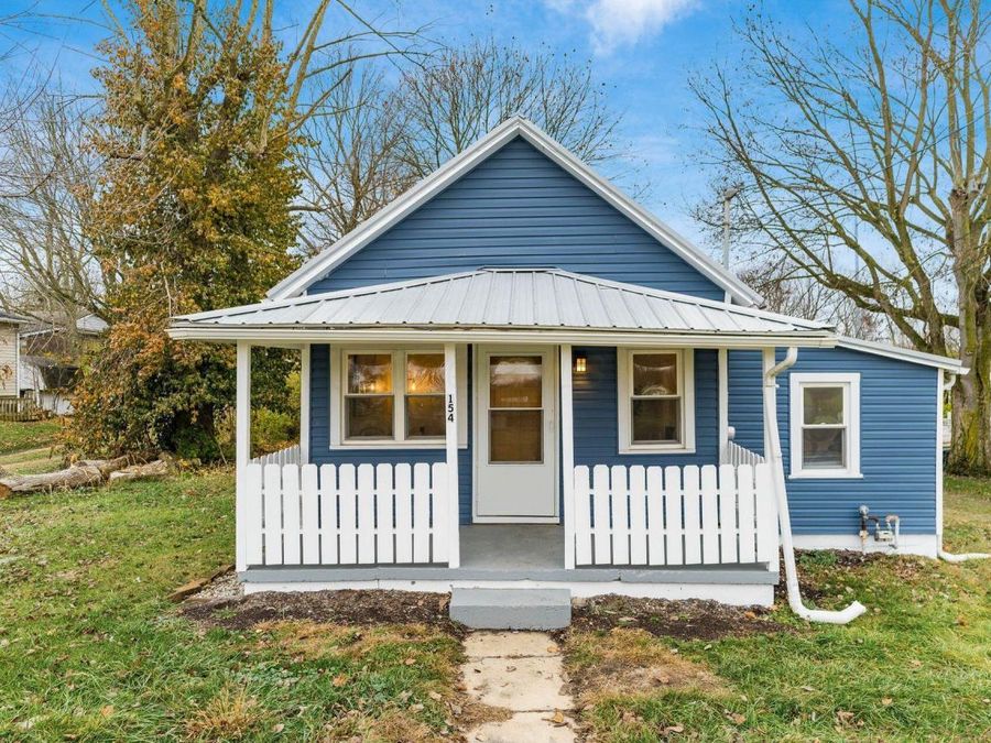 154 W Front Street , New Holland, OH 43145 Photo 1