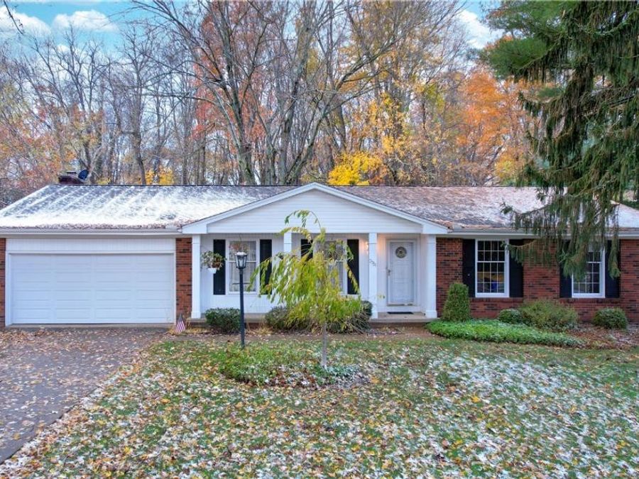 2751 Highline Drive , Mogadore, OH 44260 Photo 1