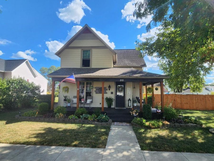 210 W Pearl Street, Rockford, OH 45882 Photo 1