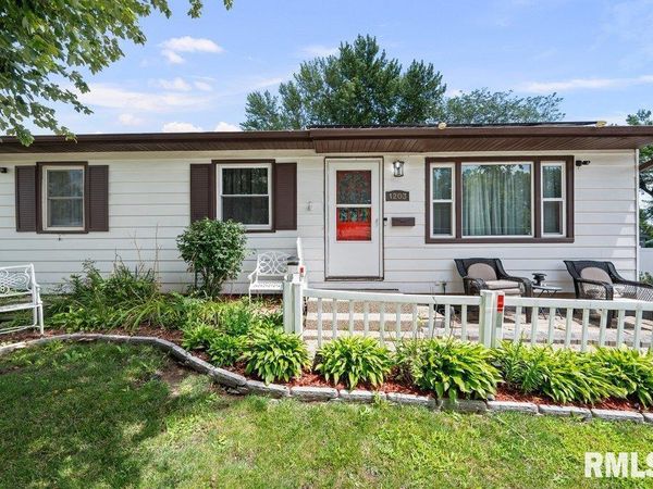 1203 N THORNWOOD Avenue, Davenport, IA 52804