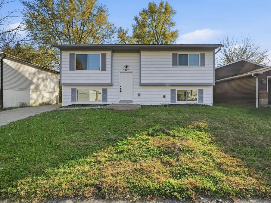 5377 Bleaker Avenue , Columbus, OH 43232 Photo 1