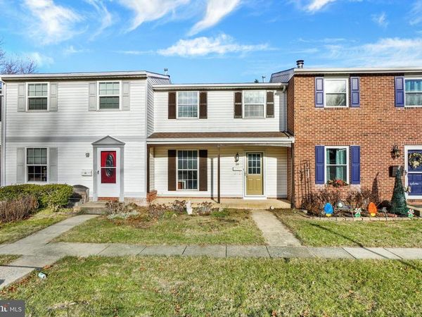 89 W WALNUT STREET , YOE, PA 17313