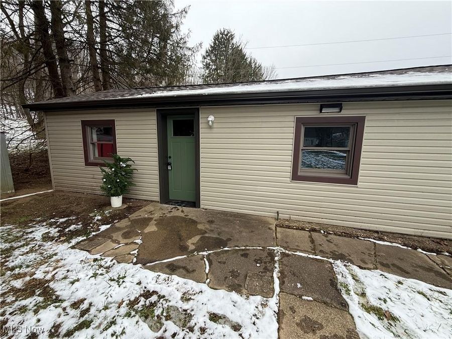 604 Crider Avenue NE, New Philadelphia, OH 44663 Photo 1