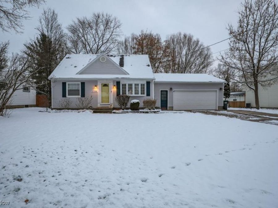 1784 Clearbrook Drive , Stow, OH 44224 Photo 1