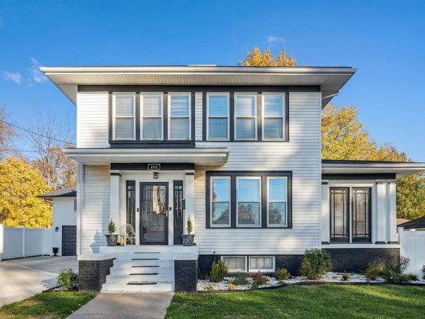 404 S COLLEGE Avenue, Aledo, IL 61231