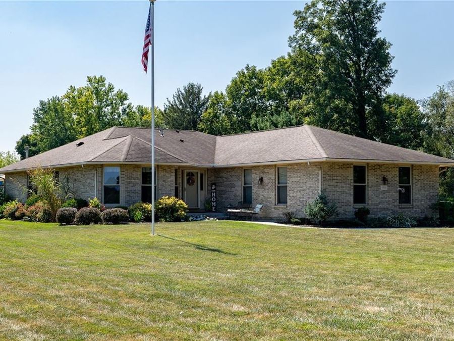 11501 Zeller Drive, New Carlisle, OH 45344 Photo 1