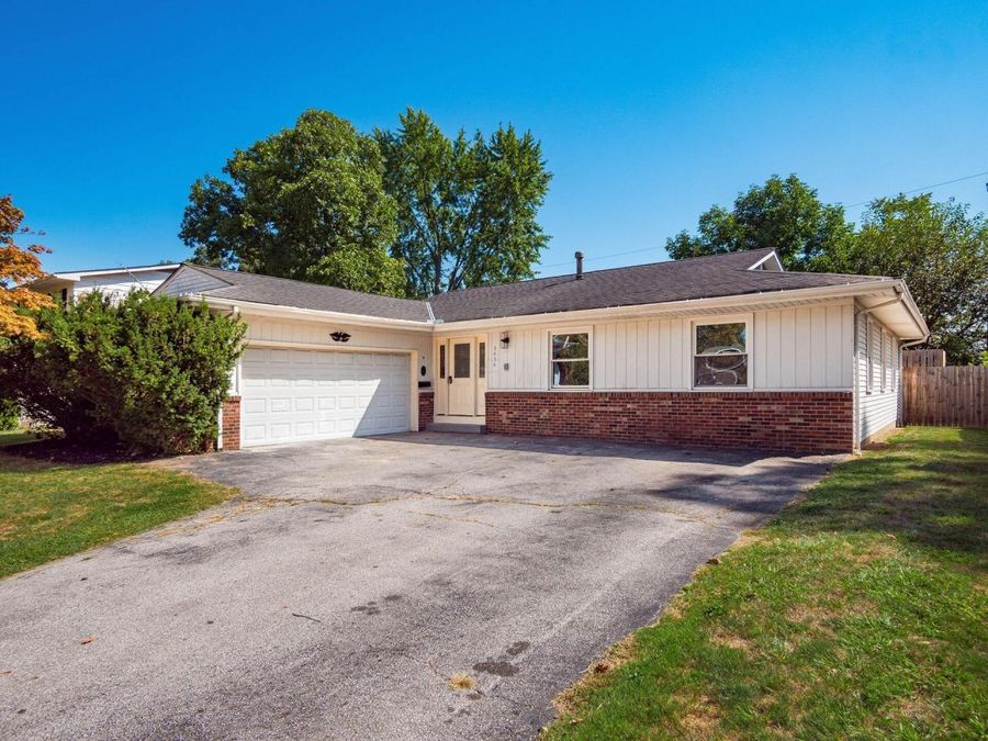 3454 Independence Street , Grove City, OH 43123 Photo 1