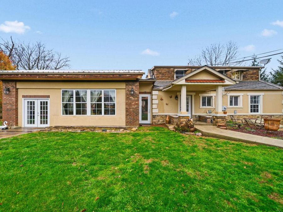 1931 W Broad Street , Columbus, OH 43223 Photo 1