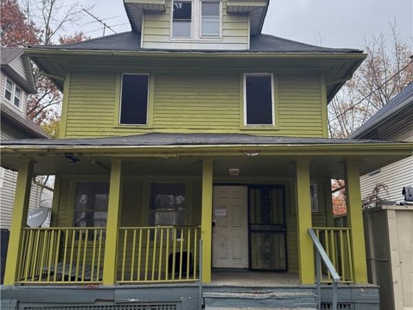 9805 Empire Avenue , East Cleveland, OH 44108