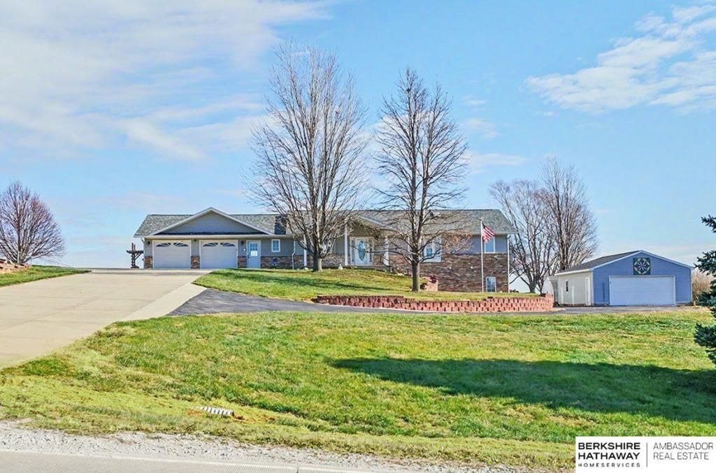 808 Lincoln Street , Minden, IA 51553