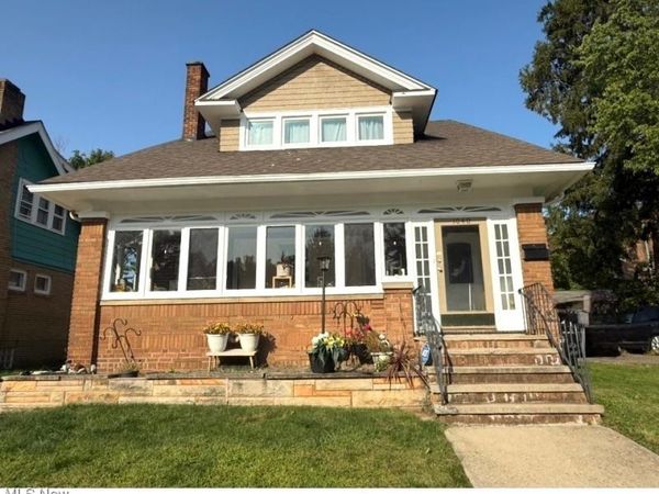 1040 E 177th Street , Cleveland, OH 44119