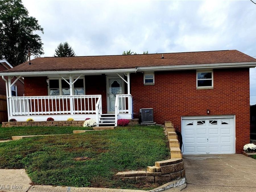 1306 20th Street , Vienna, WV 26105 Photo 1