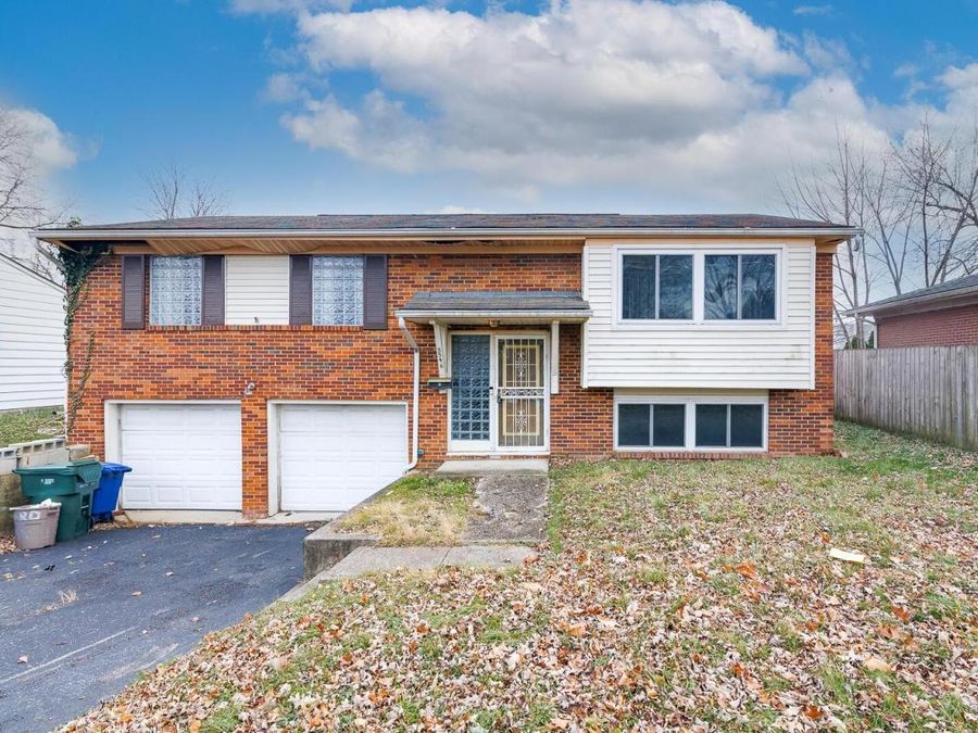 5548 Roche Drive , Columbus, OH 43229 Photo 1