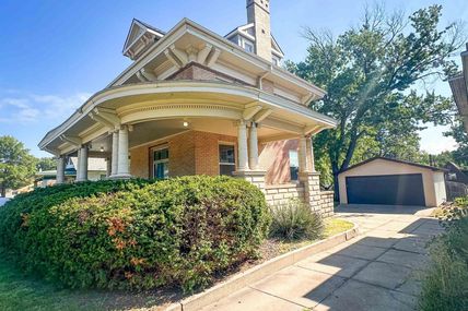 1014 E Street , Fairbury, NE 68352